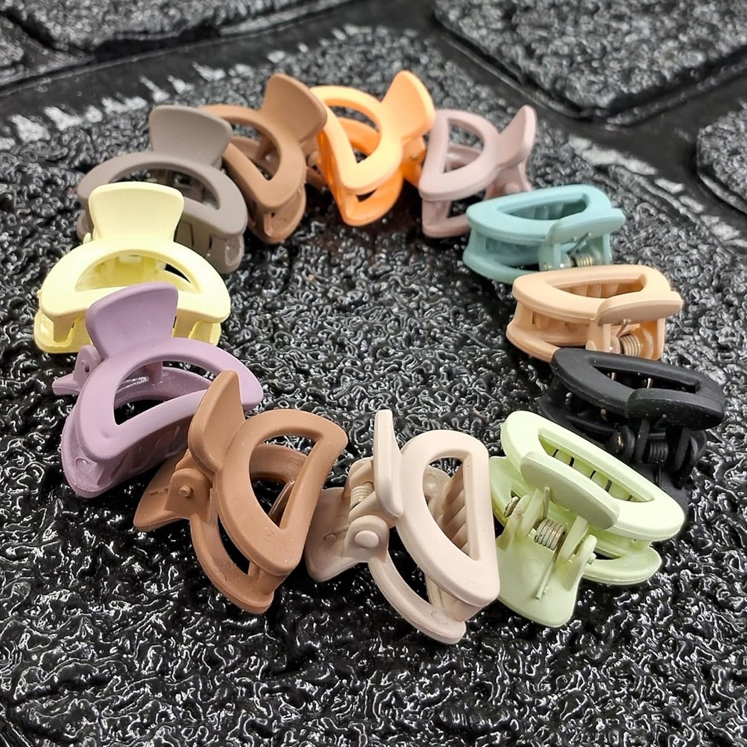 Plastic Small Hair Clips for Girls Kids Hair Accessories (3 Pcs Set / Mix Color & Design) Plastic Small Hair Clips for Girls Kids Hair Accessories (3 Pcs Set / Mix Color & Design)